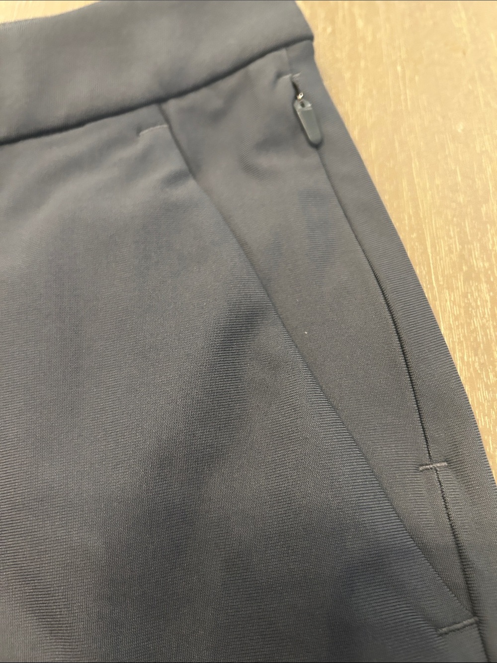 lululemon athletica commission shorts Men's Slate Gray 7 in inseam - Picture 3 of 6